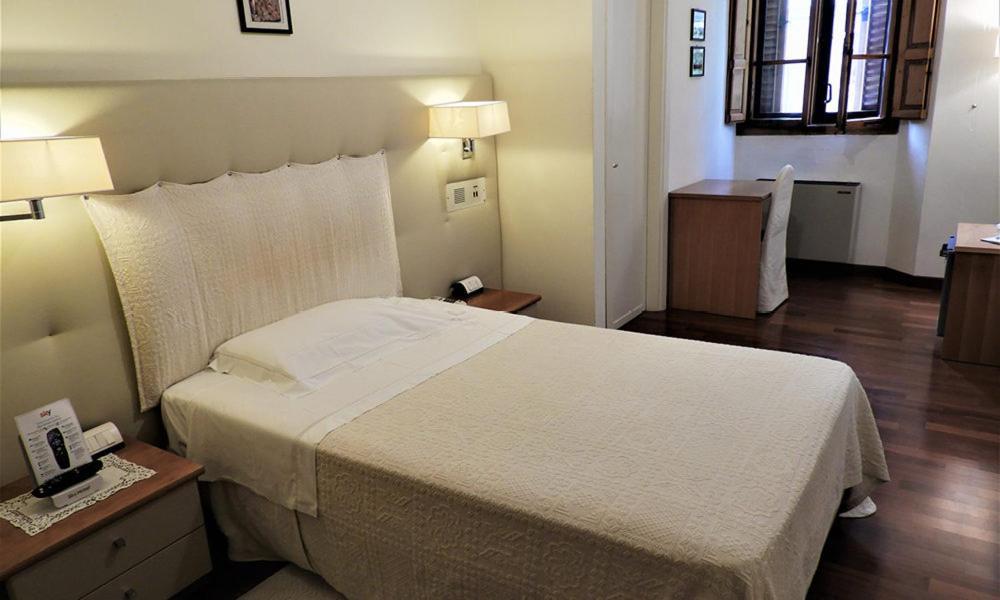 Deco Hotel بيرودجا المظهر الخارجي الصورة